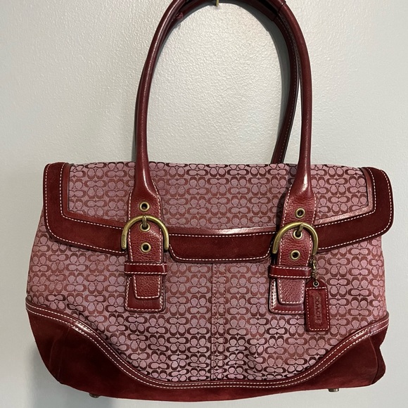 Coach Handbag, Bill and checkbook holder, coin purse FOB - Picture 1 of 15